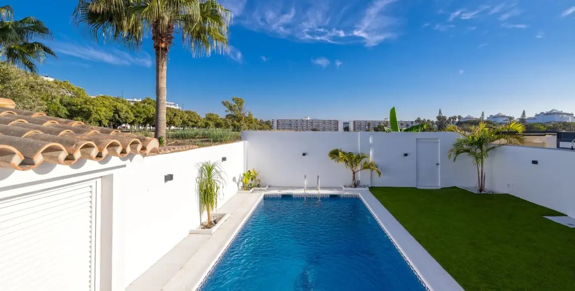 Sale of semi-detached house in Torremolinos 15