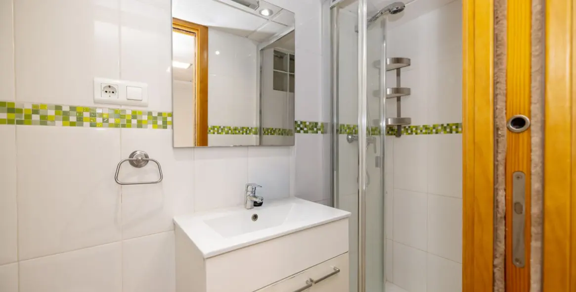 Sale of semi-detached house in Torremolinos 29