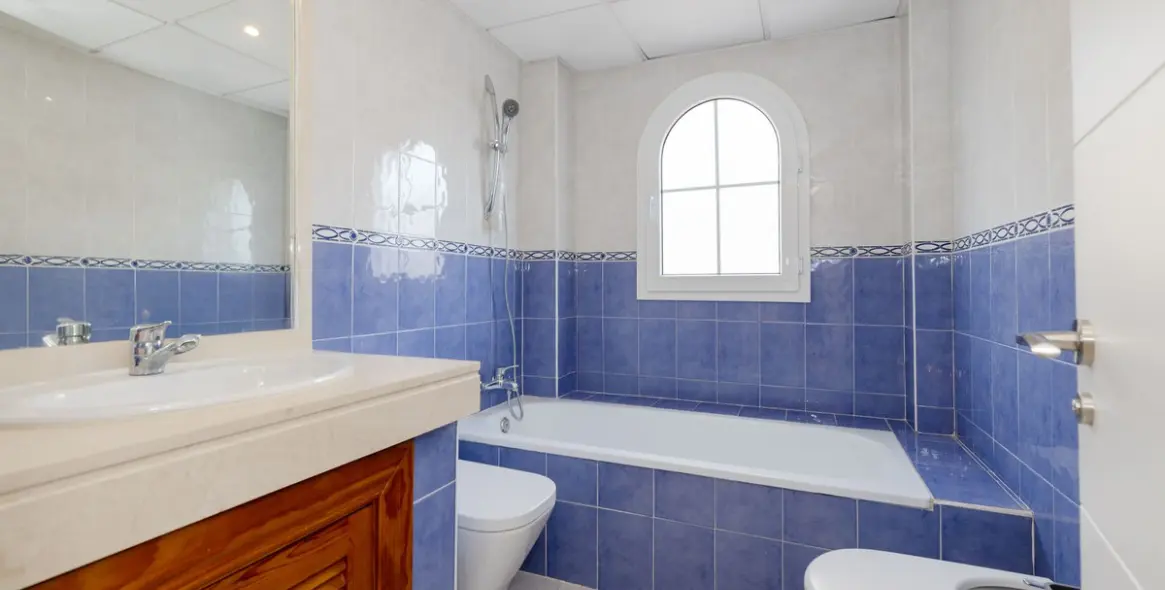 Sale of semi-detached house in Torremolinos 30