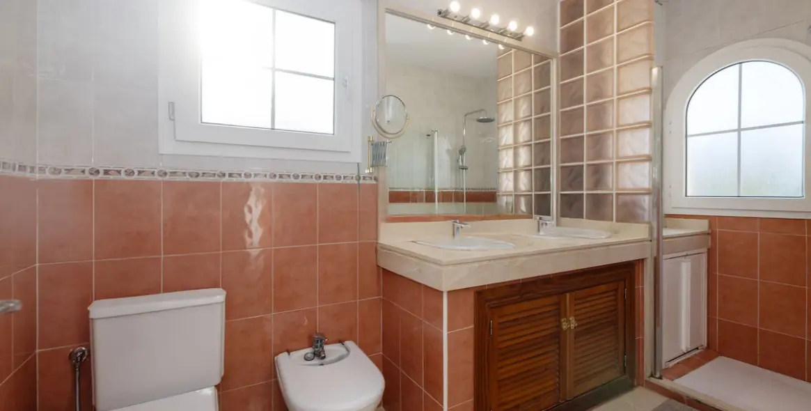 Sale of semi-detached house in Torremolinos 36