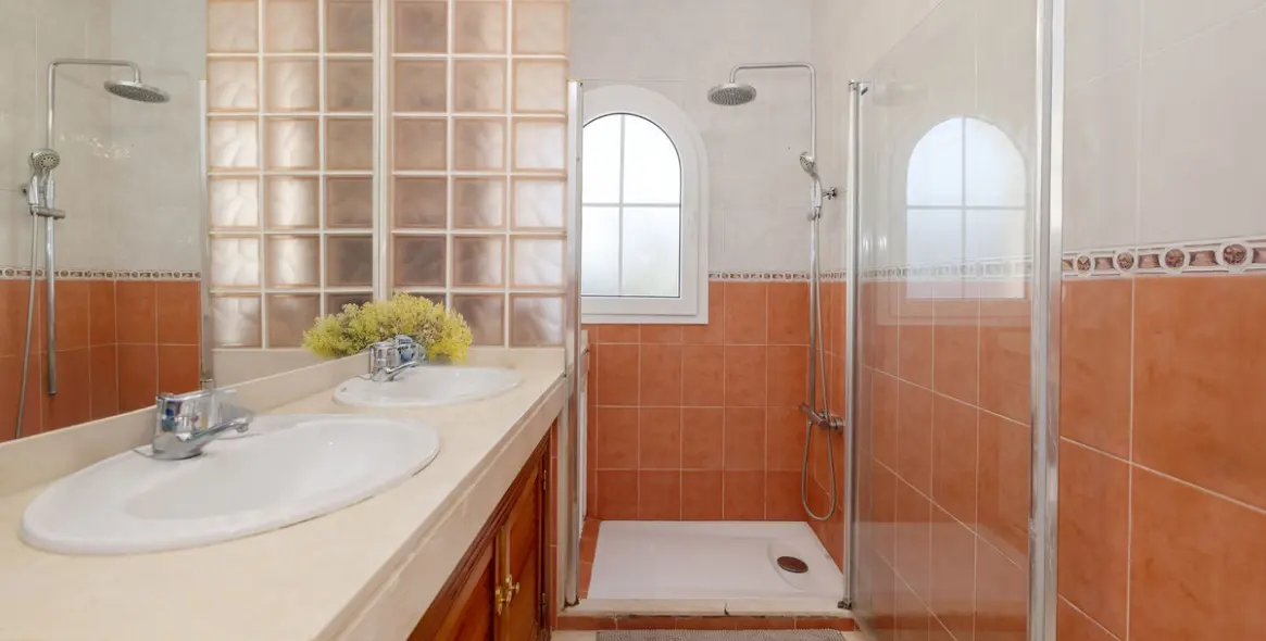 Sale of semi-detached house in Torremolinos 37