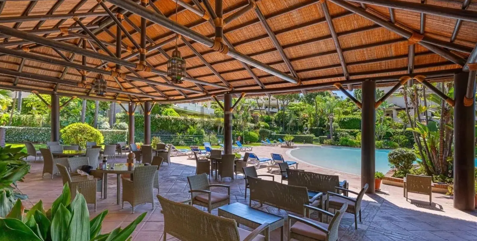 Sale of penthouse duplex in Benahavís 20