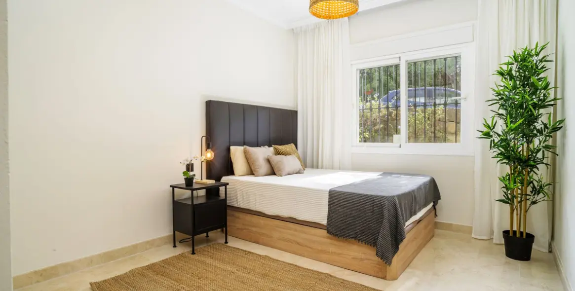 Продажа апартаментов на первом этаже в Marbella 6