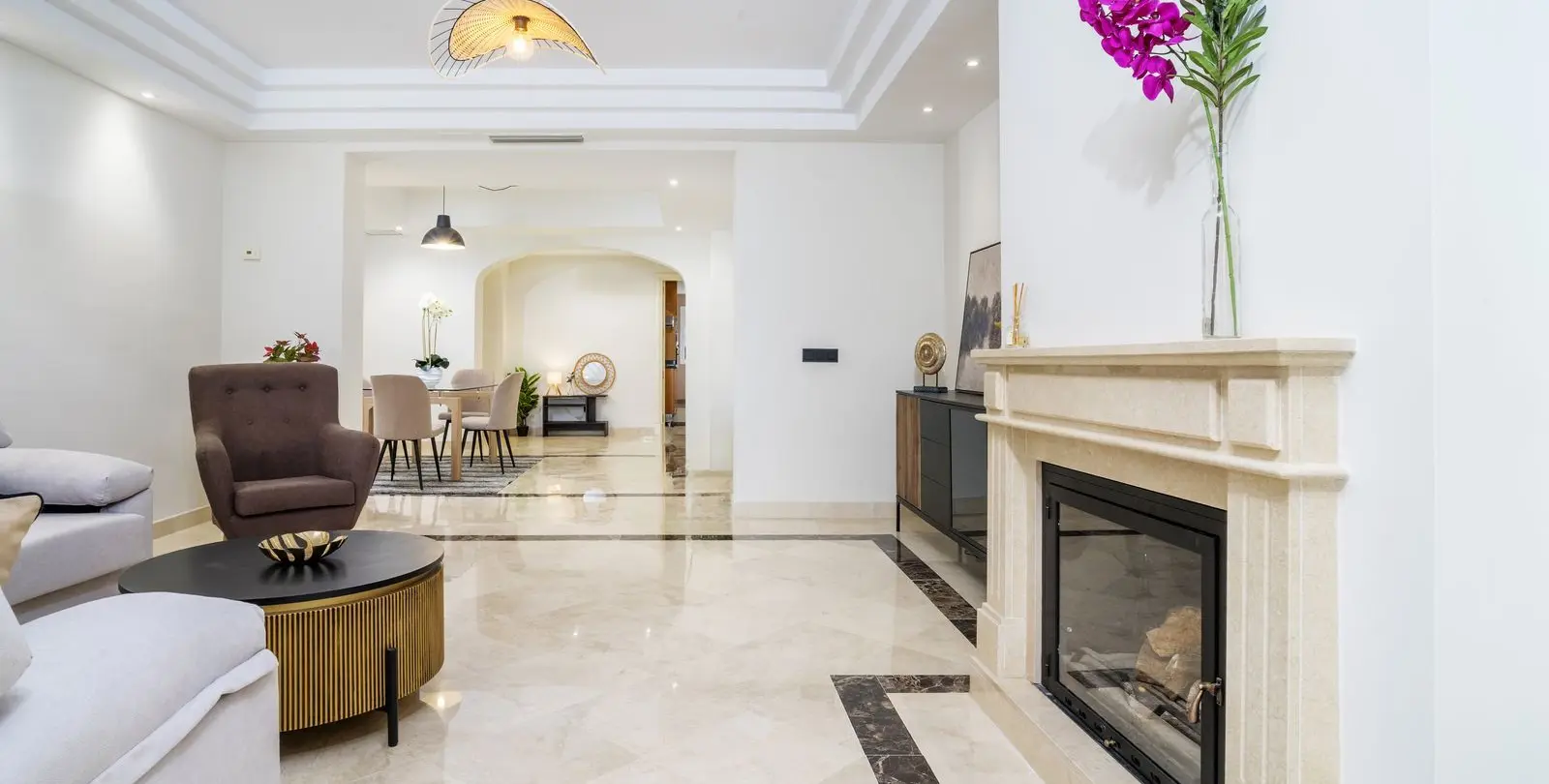 Sale of ground floor apartment in Marbella 17