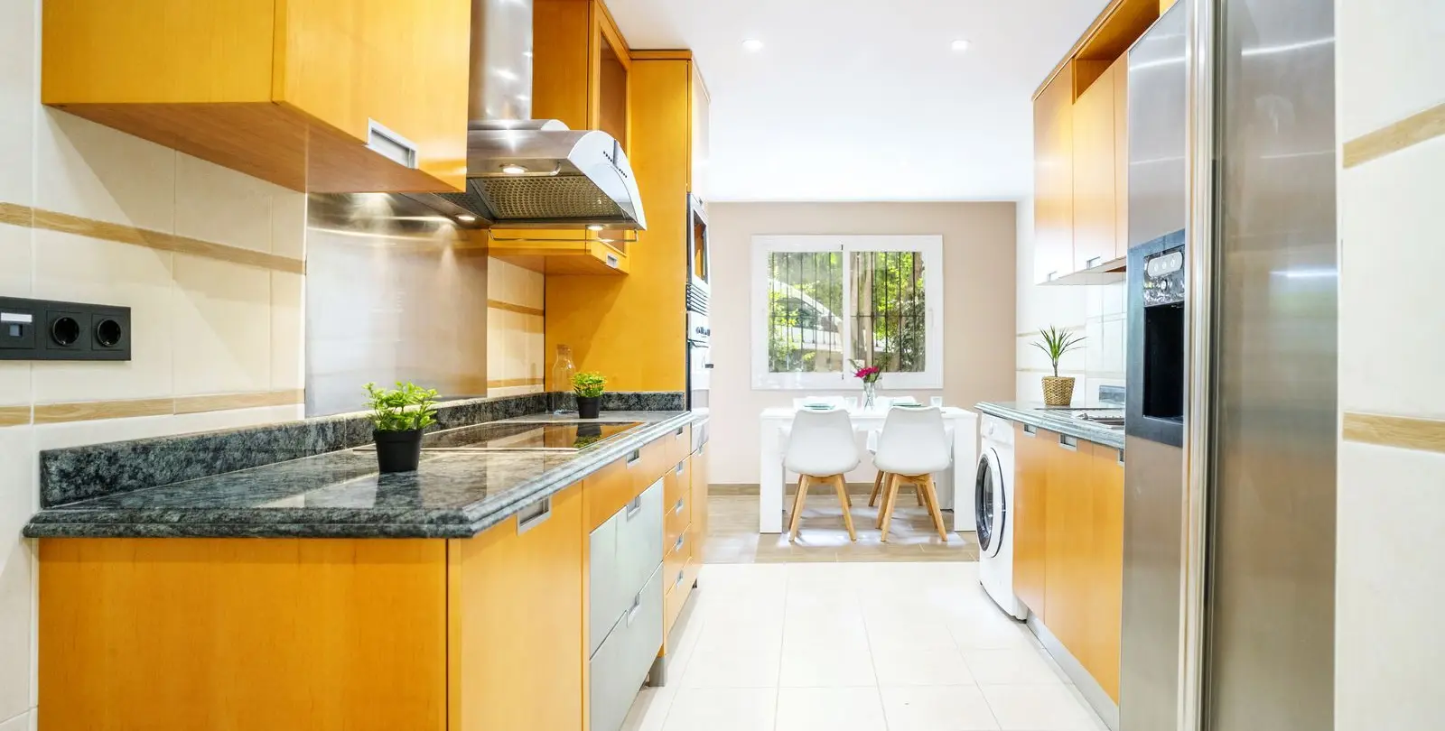 Sale of ground floor apartment in Marbella 22