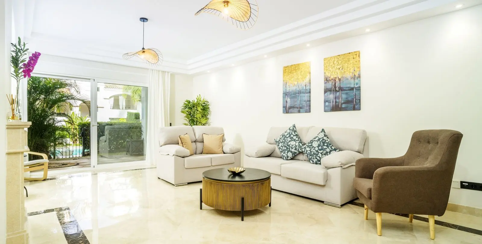 Sale of ground floor apartment in Marbella 28