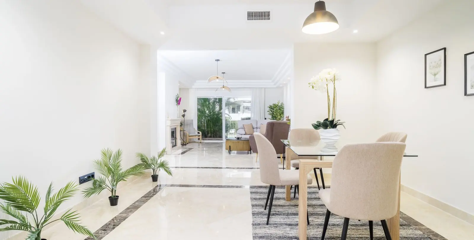 Sale of ground floor apartment in Marbella 33