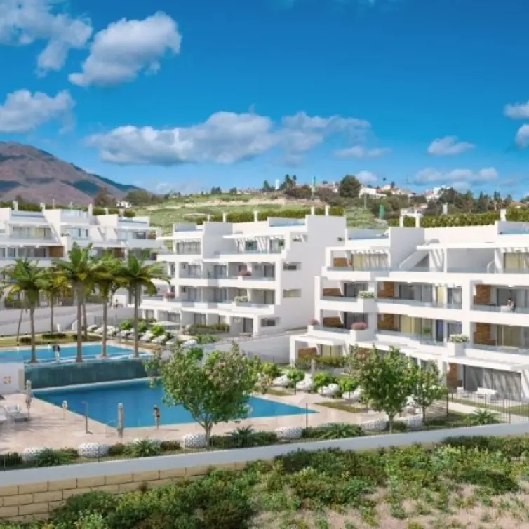 Venta de apartamento en planta baja en Estepona