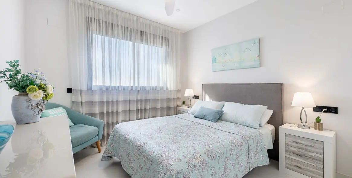 Продажа апартаментов на среднем этаже в Estepona 19