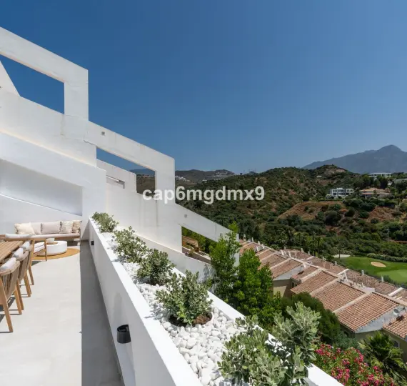 Venta de apartamento en planta baja en La Quinta