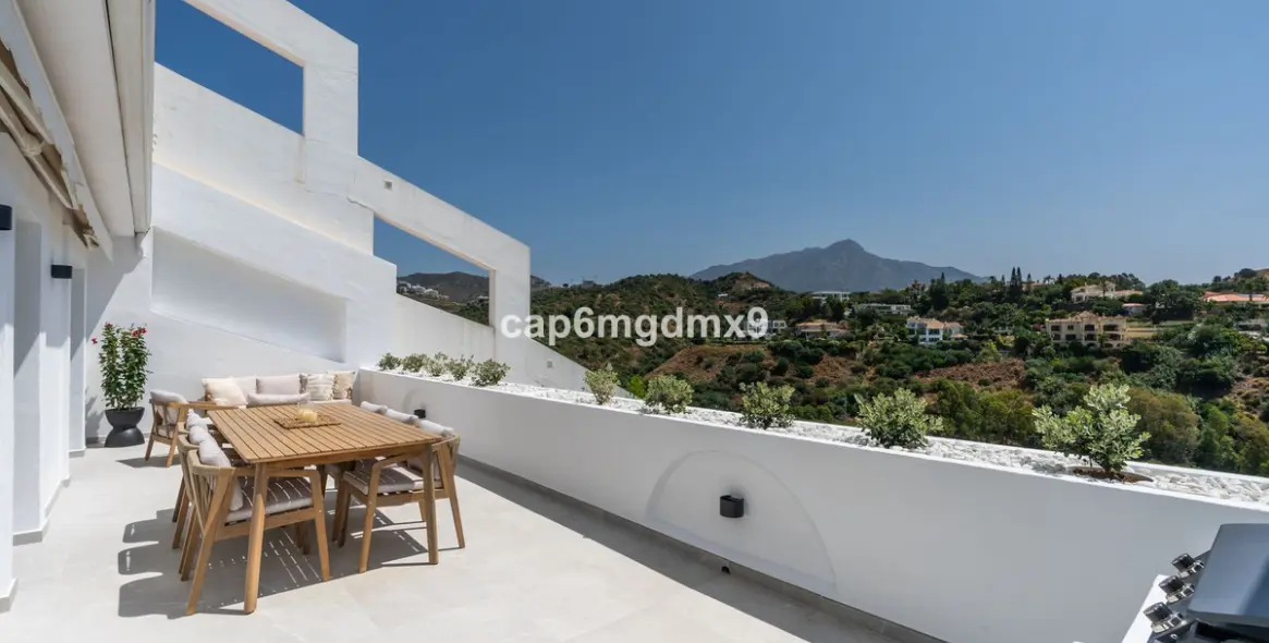 Продажа апартаментов на первом этаже в La Quinta 6