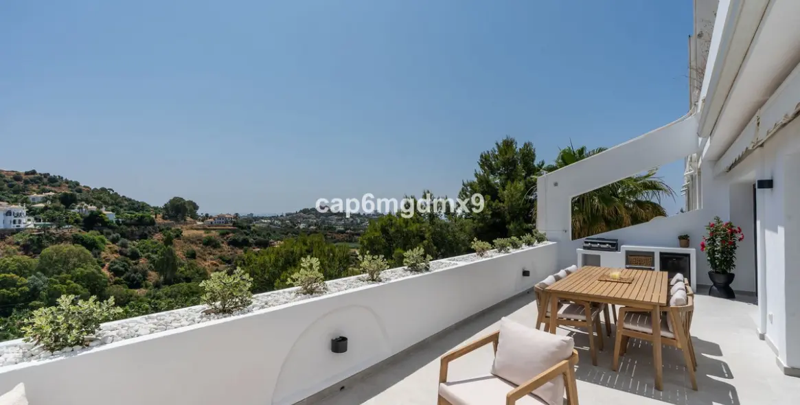 Продажа апартаментов на первом этаже в La Quinta 7