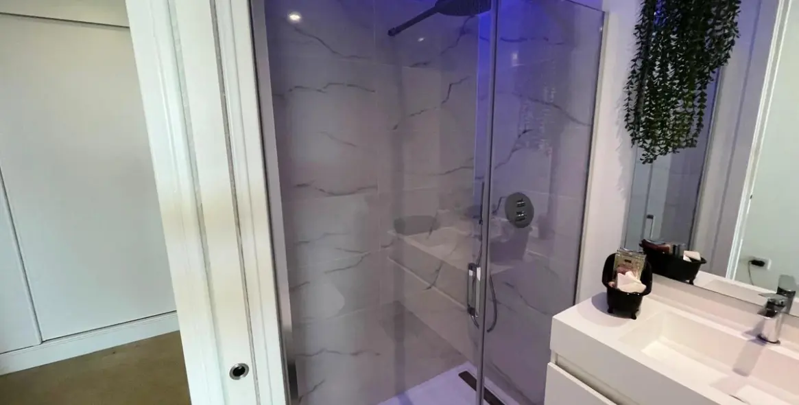 Продажа апартаментов на первом этаже в Estepona 10