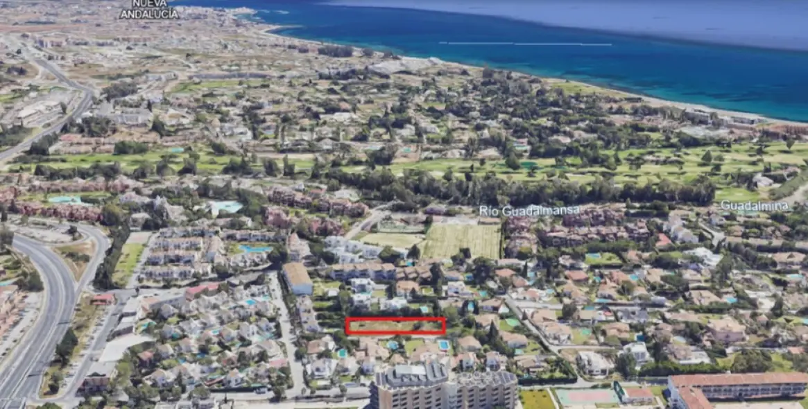 Venta de parcela residencial en Atalaya 5