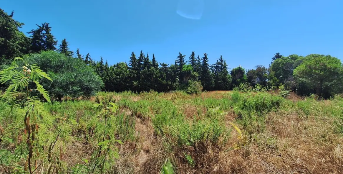 Venta de parcela residencial en Atalaya 9