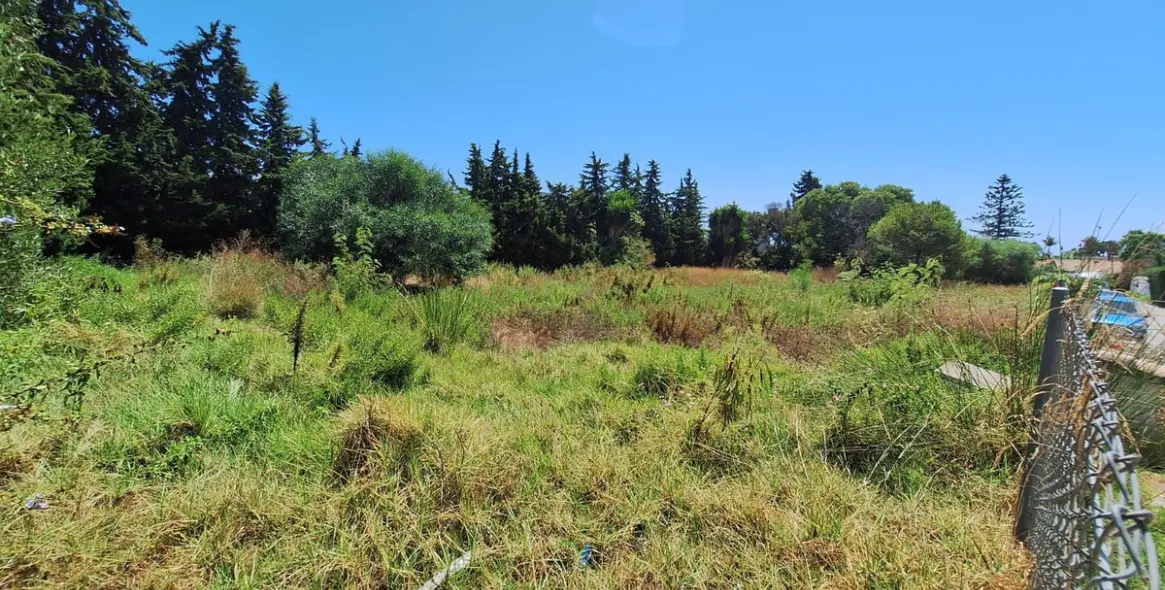 Venta de parcela residencial en Atalaya 14