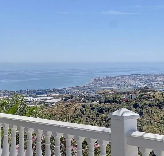 Venta de villa independiente en Algarrobo