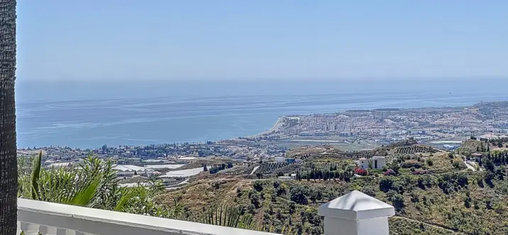 Venta de villa independiente en Algarrobo 2