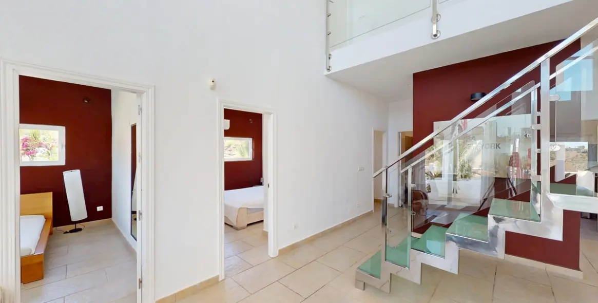 Sale of detached villa in Algarrobo 21