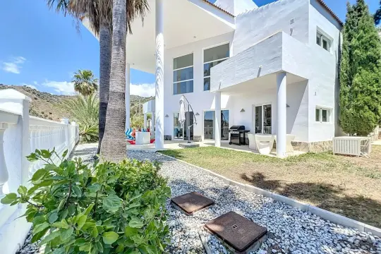 Image 45 thumb