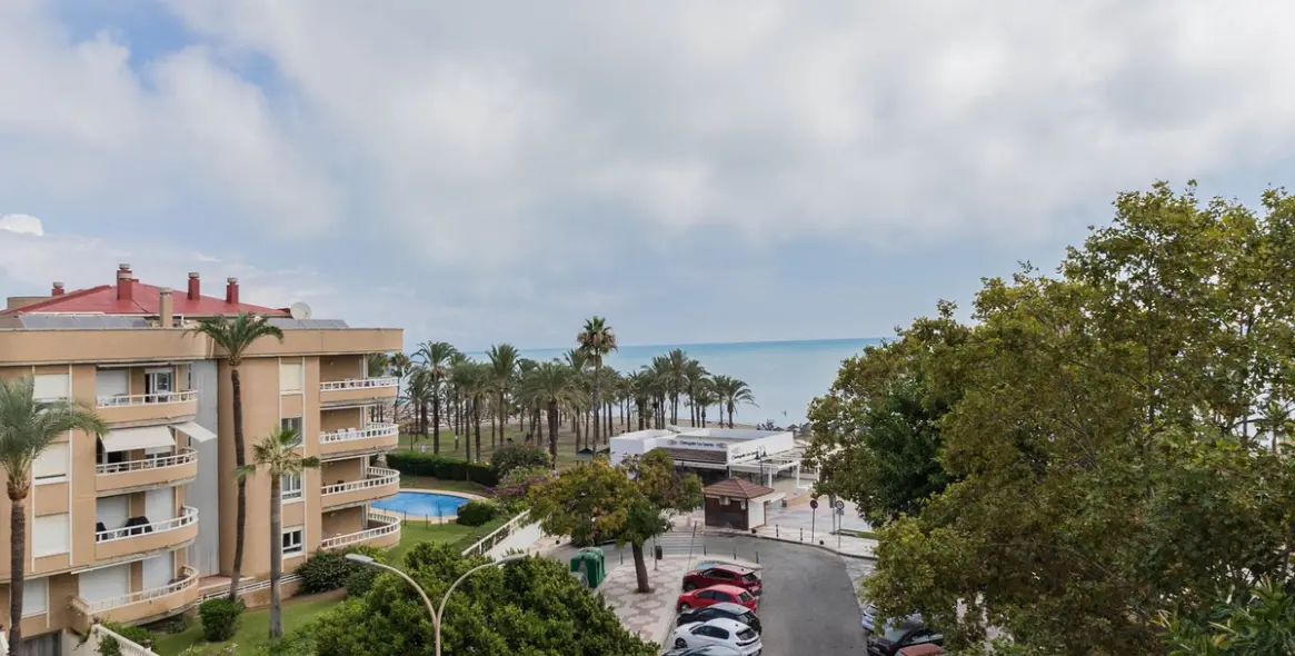 Продажа апартаментов на среднем этаже в Torremolinos 27