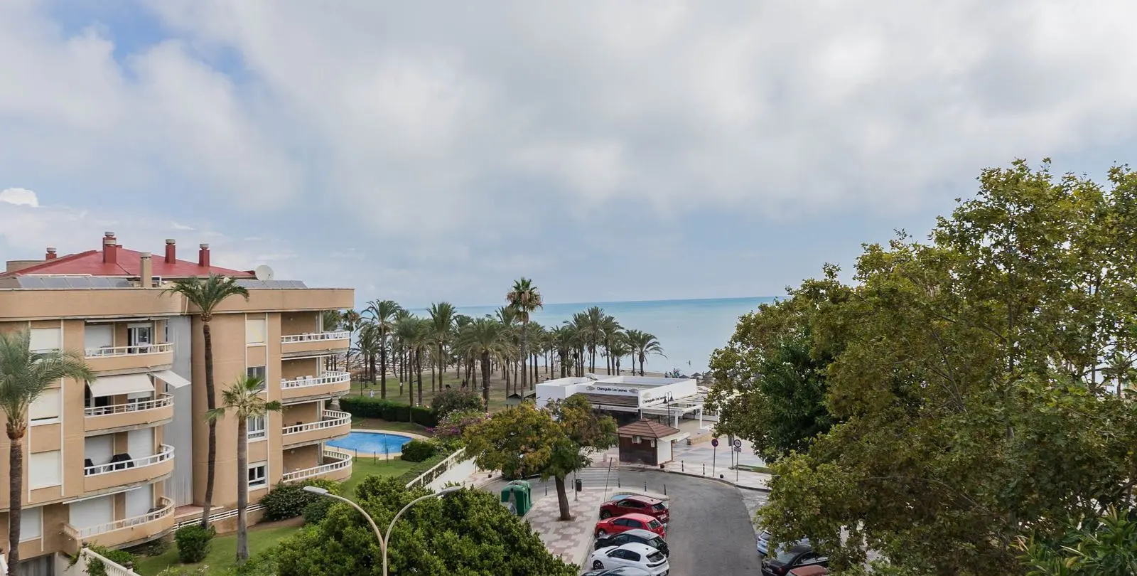 Sale of middle floor apartment in Torremolinos 27