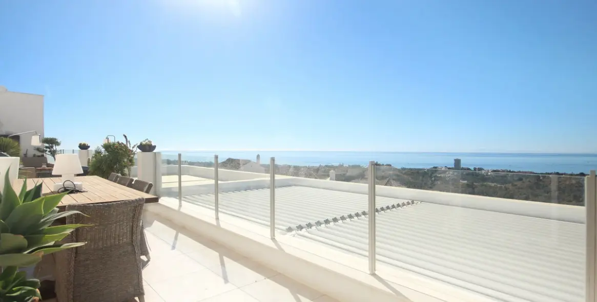 Продажа пентхауса в Altos de los Monteros 2