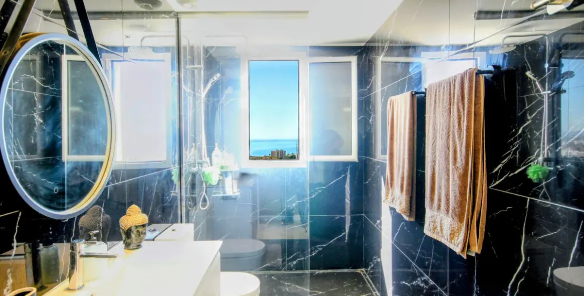 Продажа пентхауса в Altos de los Monteros 35