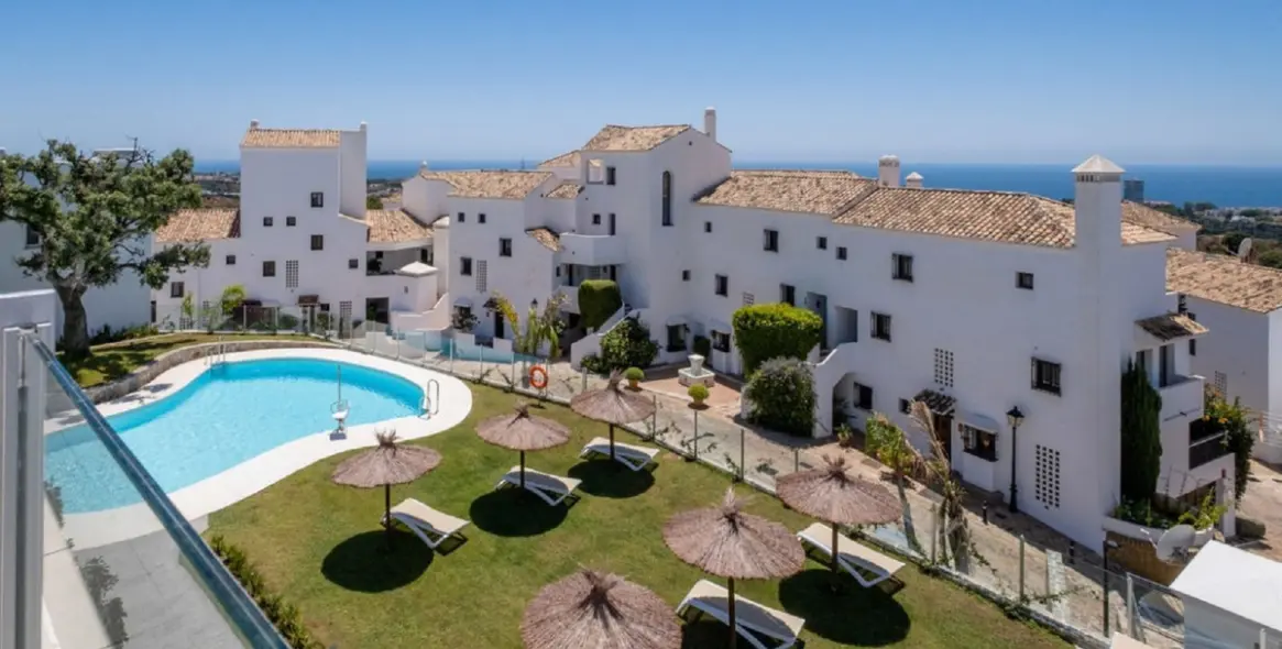 Продажа пентхауса в Altos de los Monteros 41