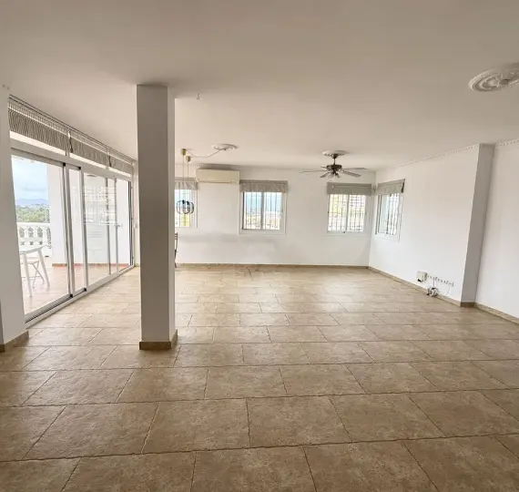 Venta de villa independiente en Torreblanca