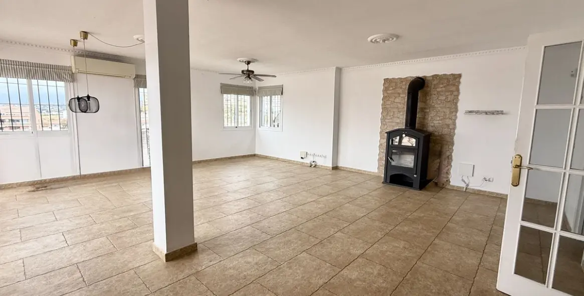 Sale of detached villa in Torreblanca 5