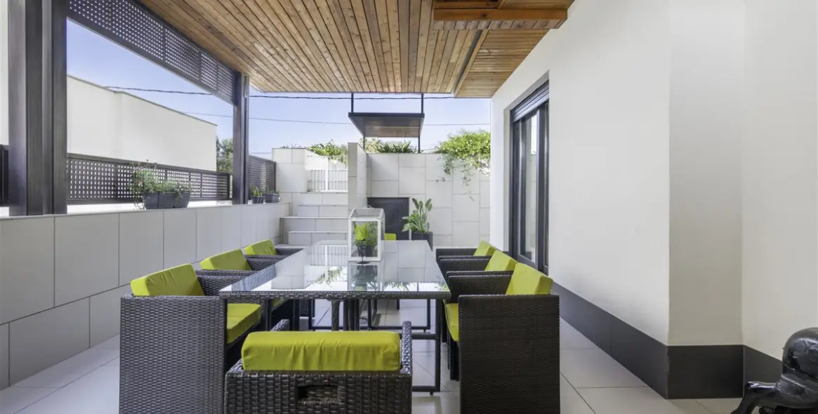 Продажа  отдельно стоящей виллы в Torremolinos 10