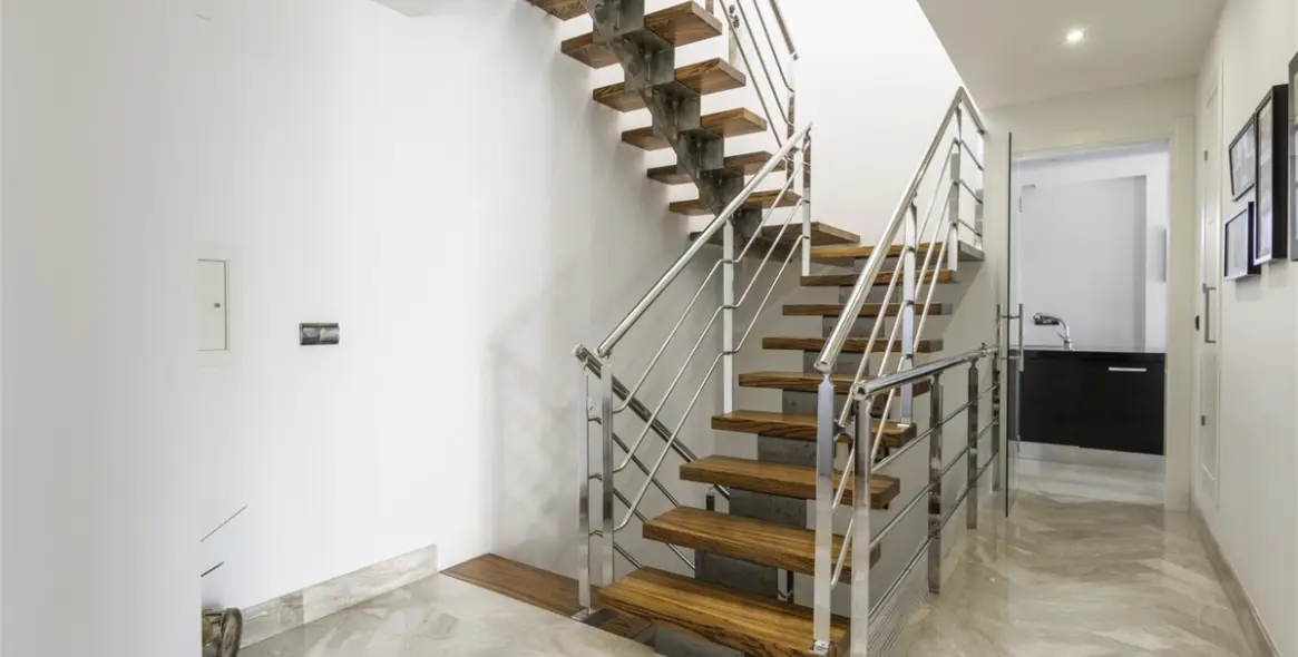 Продажа  отдельно стоящей виллы в Torremolinos 17