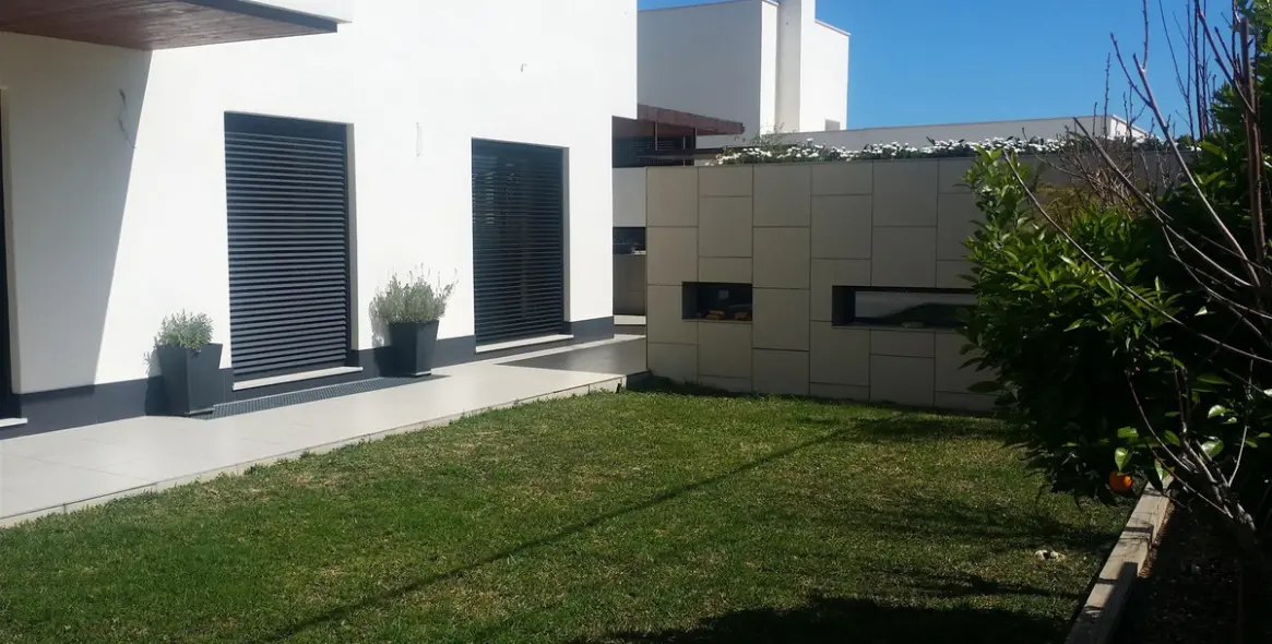 Продажа  отдельно стоящей виллы в Torremolinos 2