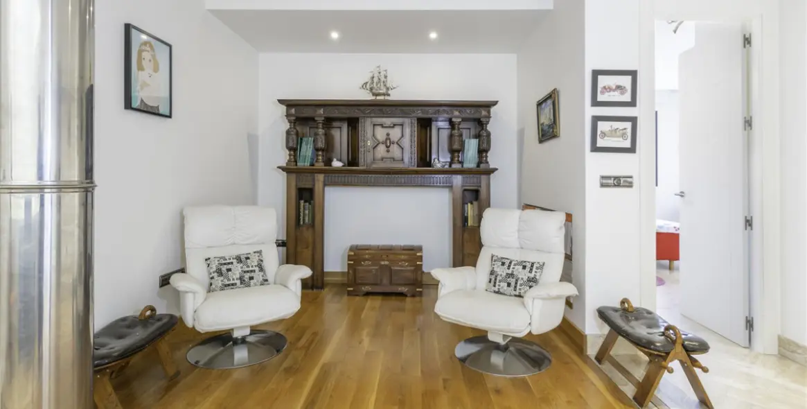 Продажа  отдельно стоящей виллы в Torremolinos 28