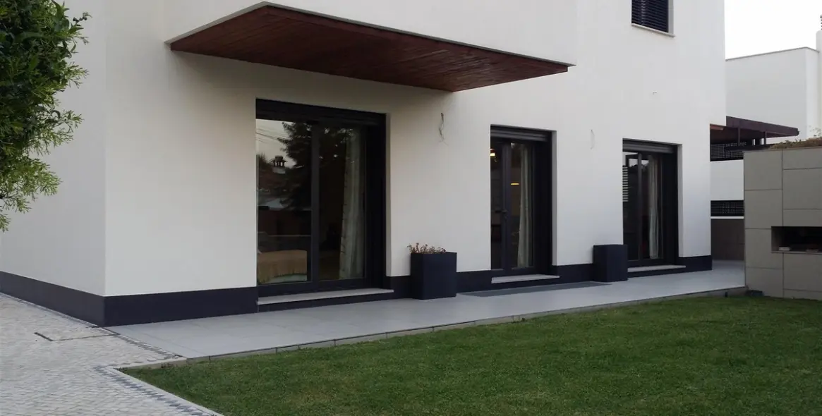 Продажа  отдельно стоящей виллы в Torremolinos 37