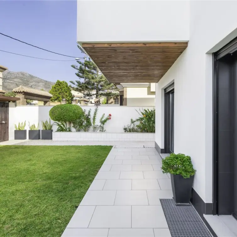 Sale of detached villa in Torremolinos