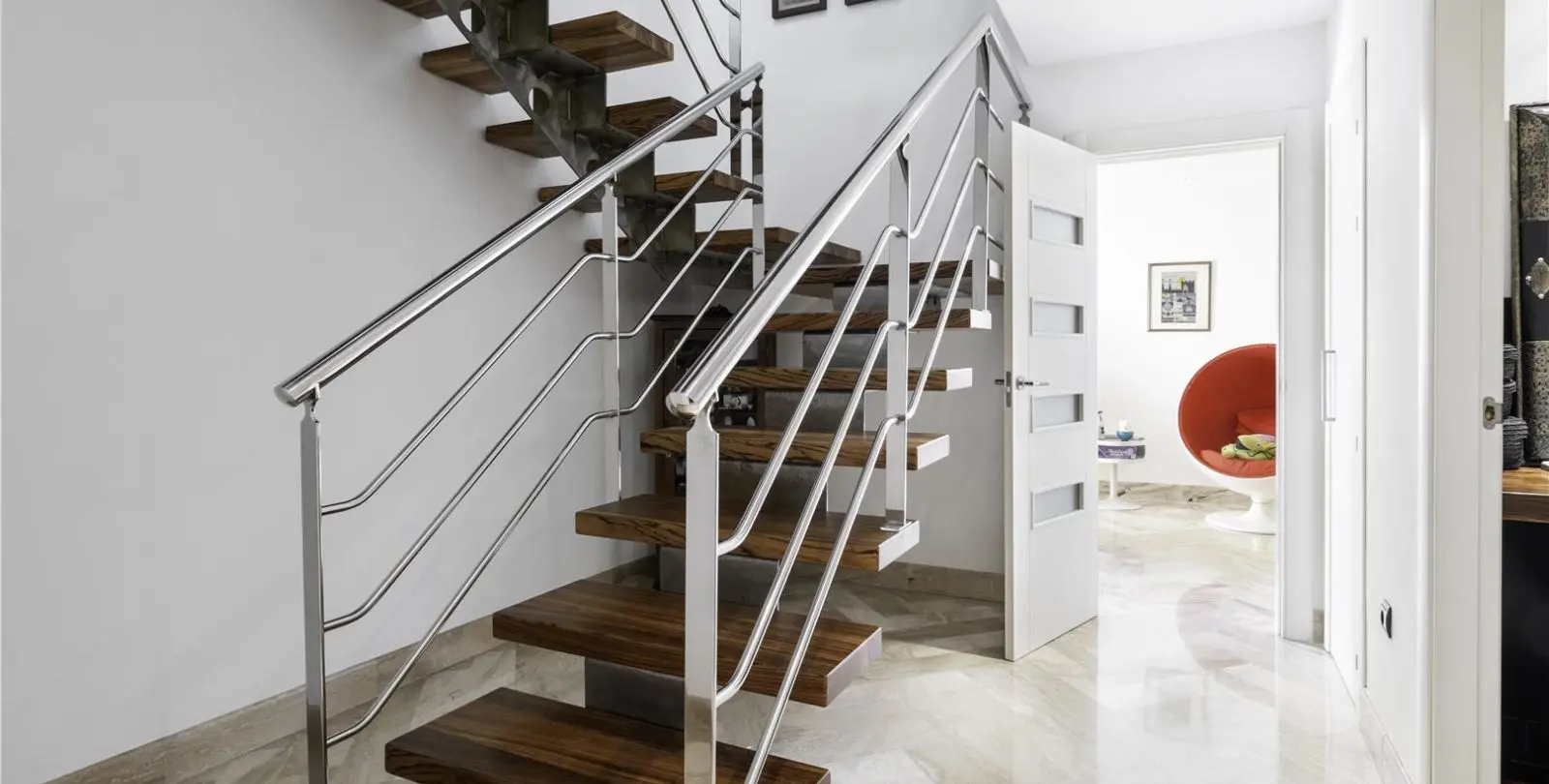 Sale of detached villa in Torremolinos 30