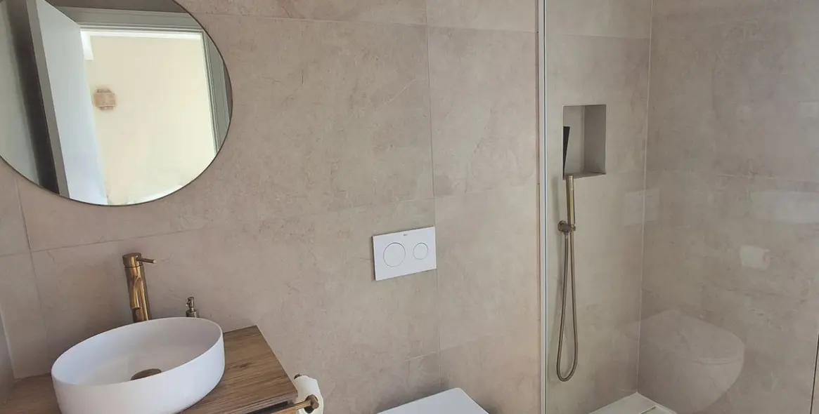 Продажа дома на две семьи в Nueva Andalucía (район Nueva Andalucía) 20