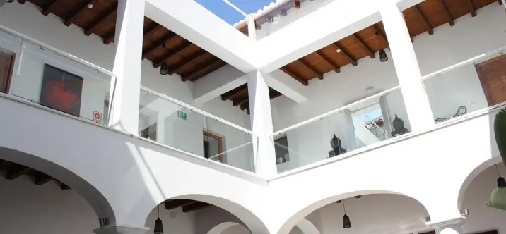 Venta de hotel en Vélez-Málaga 0