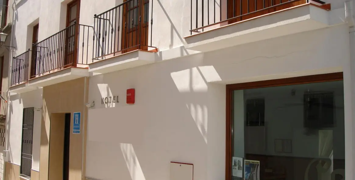 Продажа отеля в Vélez-Málaga 3