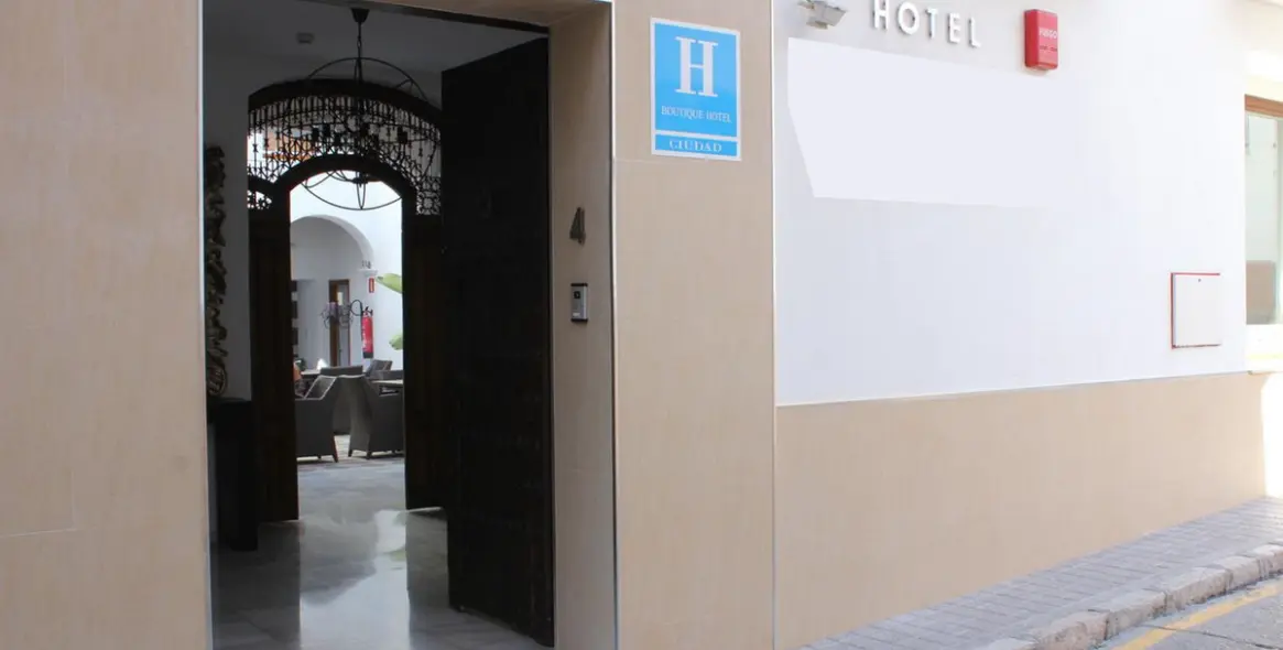 Продажа отеля в Vélez-Málaga 4