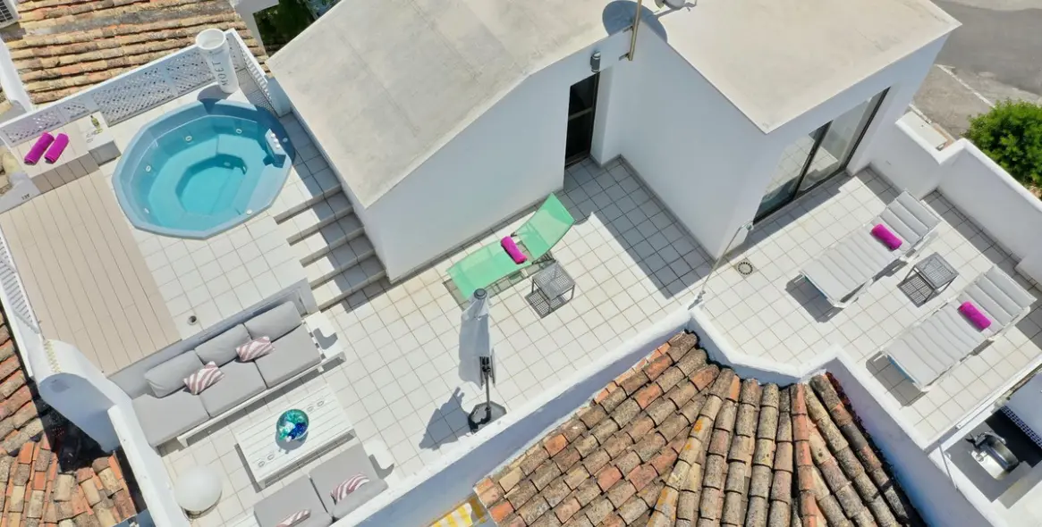 Долгосрочная аренда пентхауса в Elviria 2