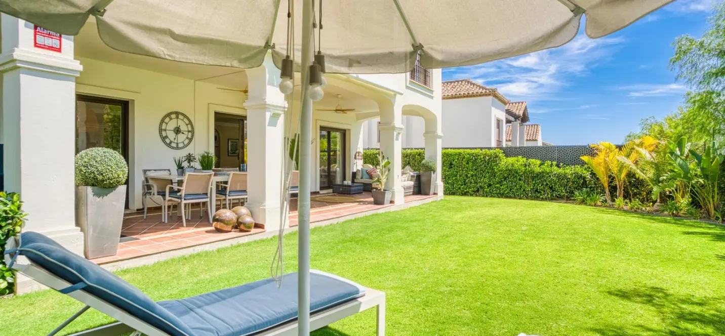 Venta de villa independiente en Estepona 2