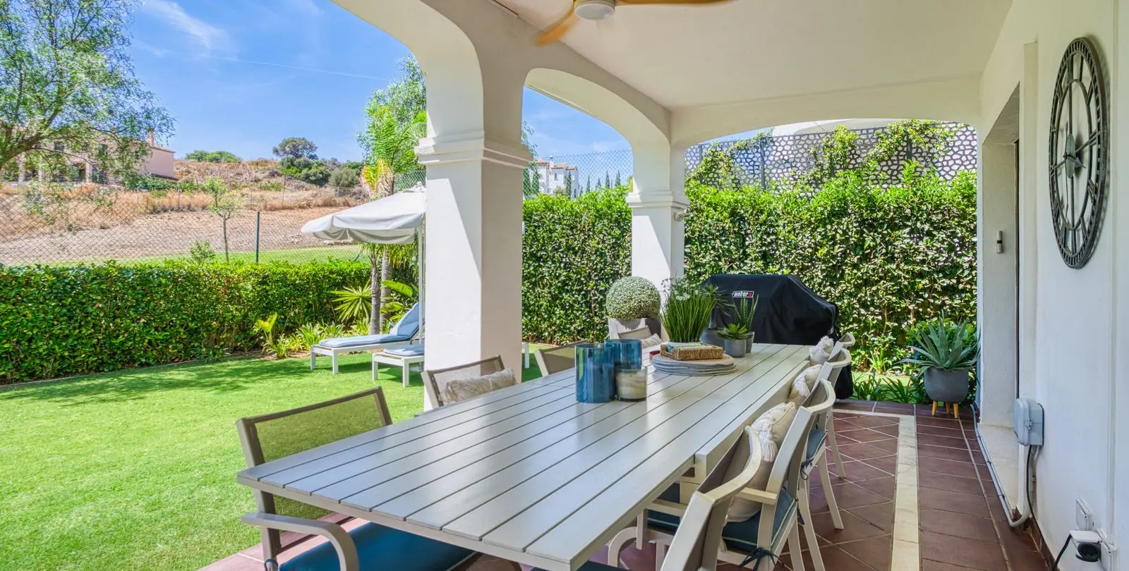 Продажа  отдельно стоящей виллы в Estepona 6
