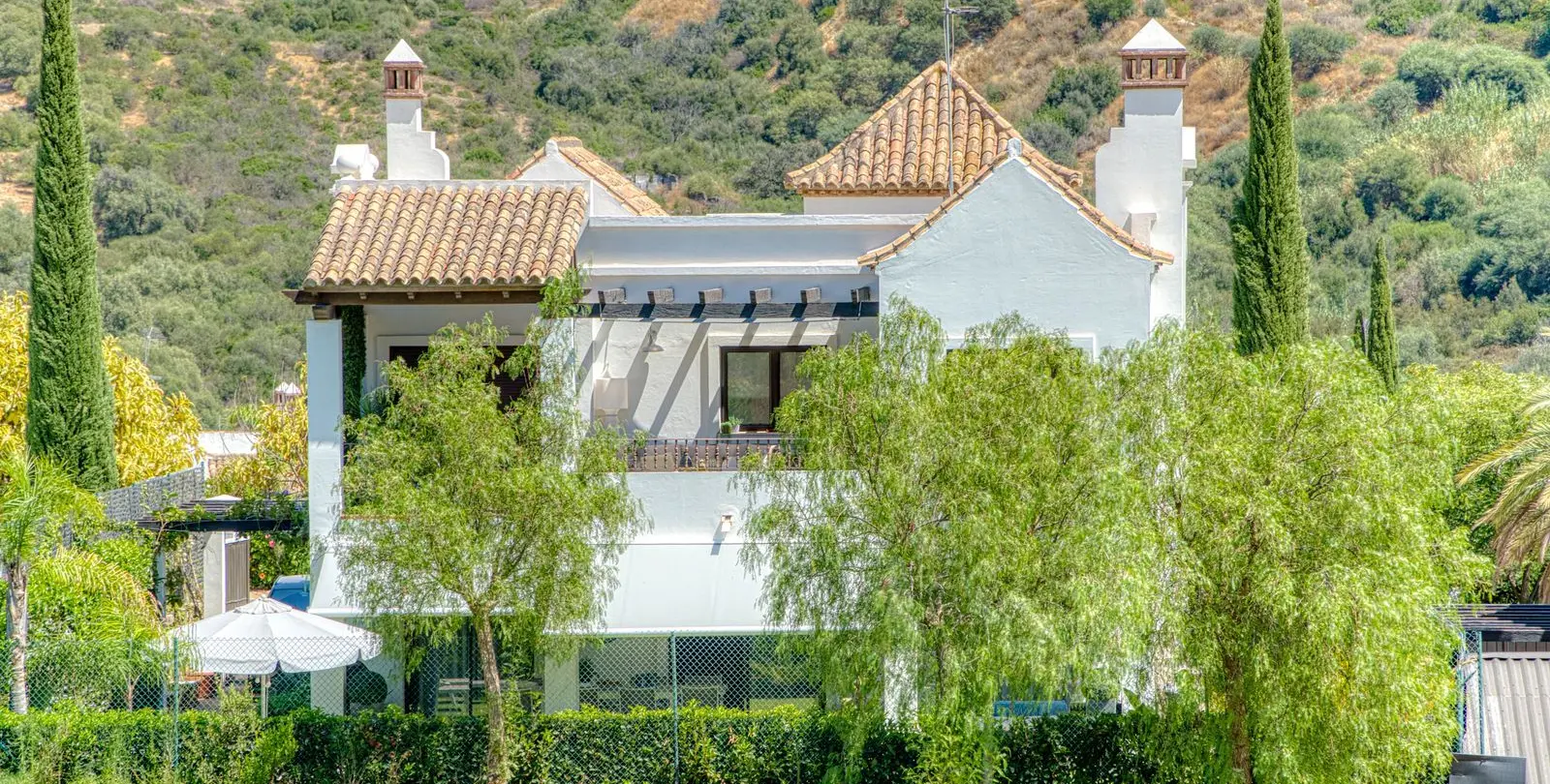 Продажа  отдельно стоящей виллы в Estepona 9