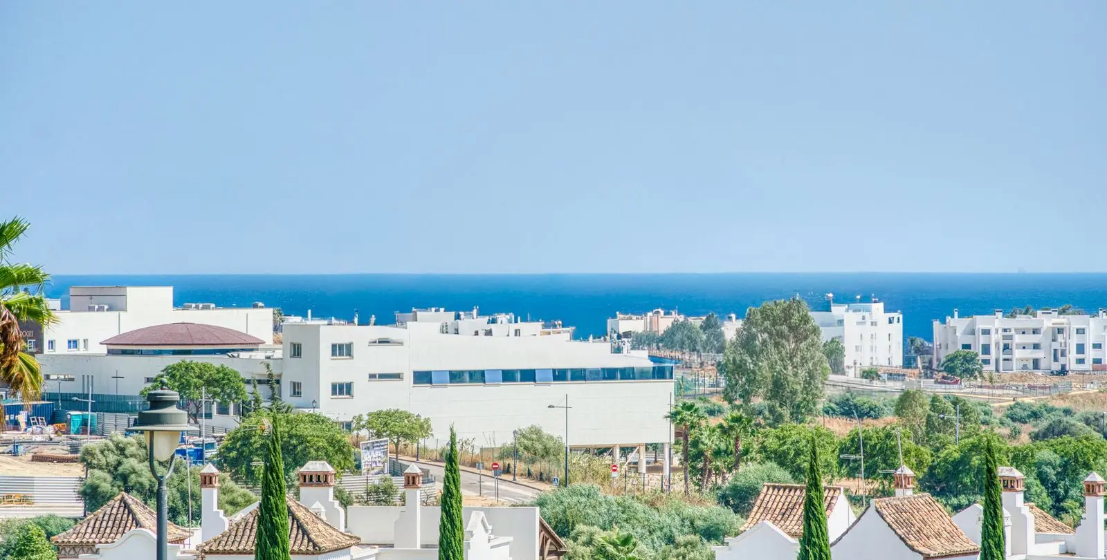 Продажа  отдельно стоящей виллы в Estepona 50