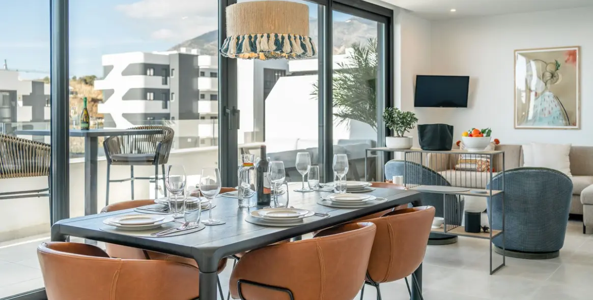 Sale of penthouse in Fuengirola (district Higueron) 2