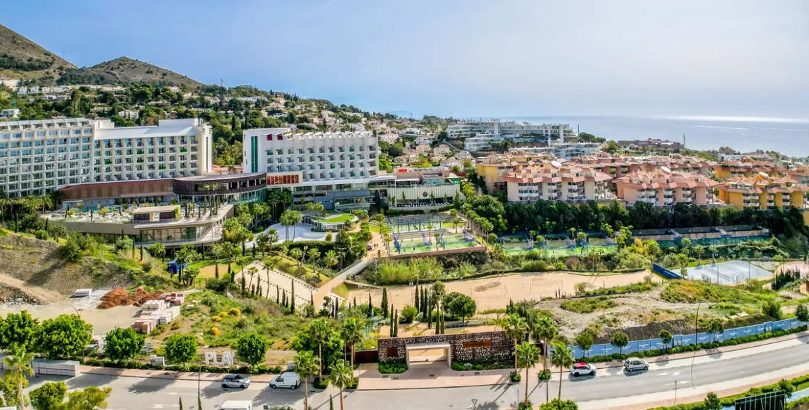 Sale of penthouse in Higueron 44