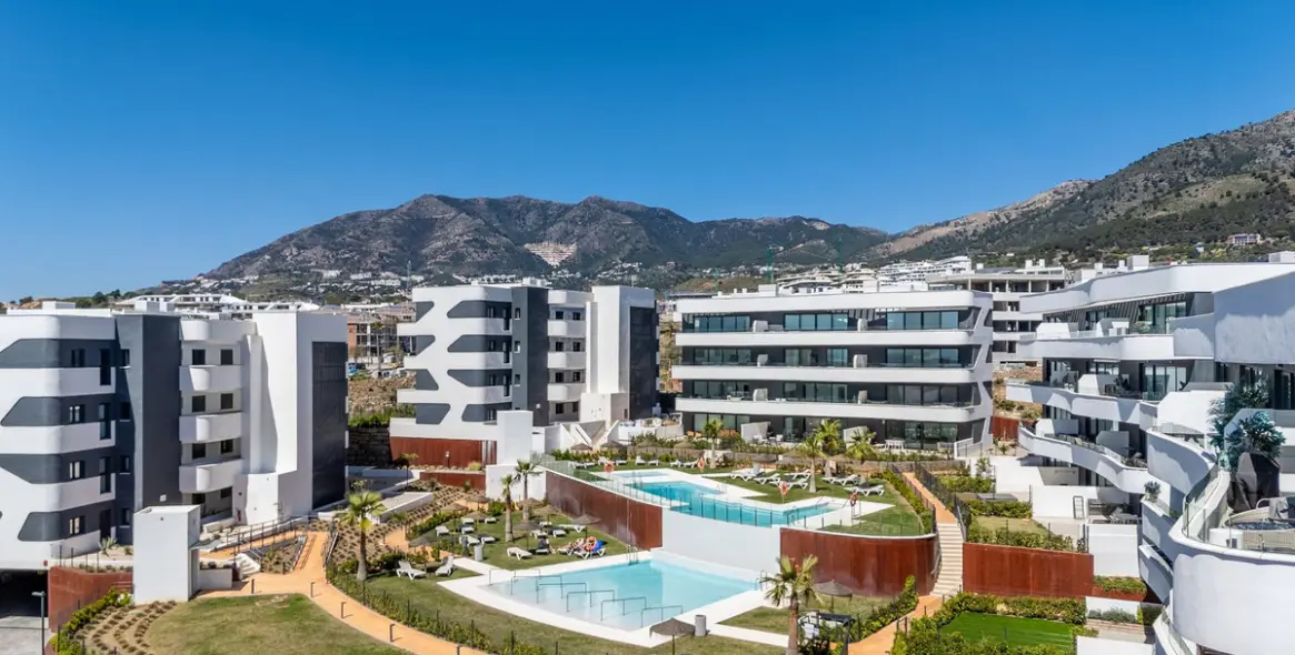 Sale of penthouse in Higueron 31